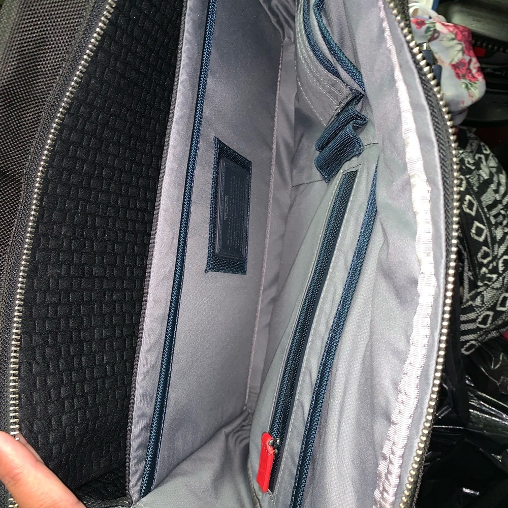 Brief Case - image 4